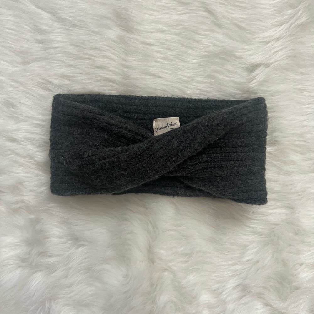 Universal Thread Headband